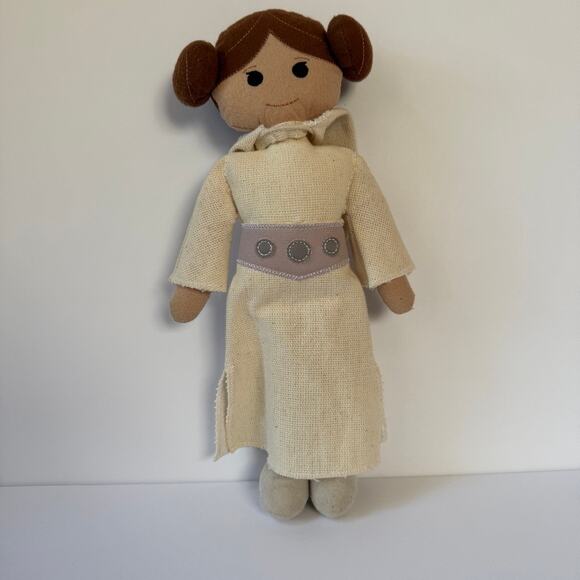 Disney Parks Star Wars Princess Leia Plush Doll Galaxy's Edge Toydarian EUC - Picture 1 of 10